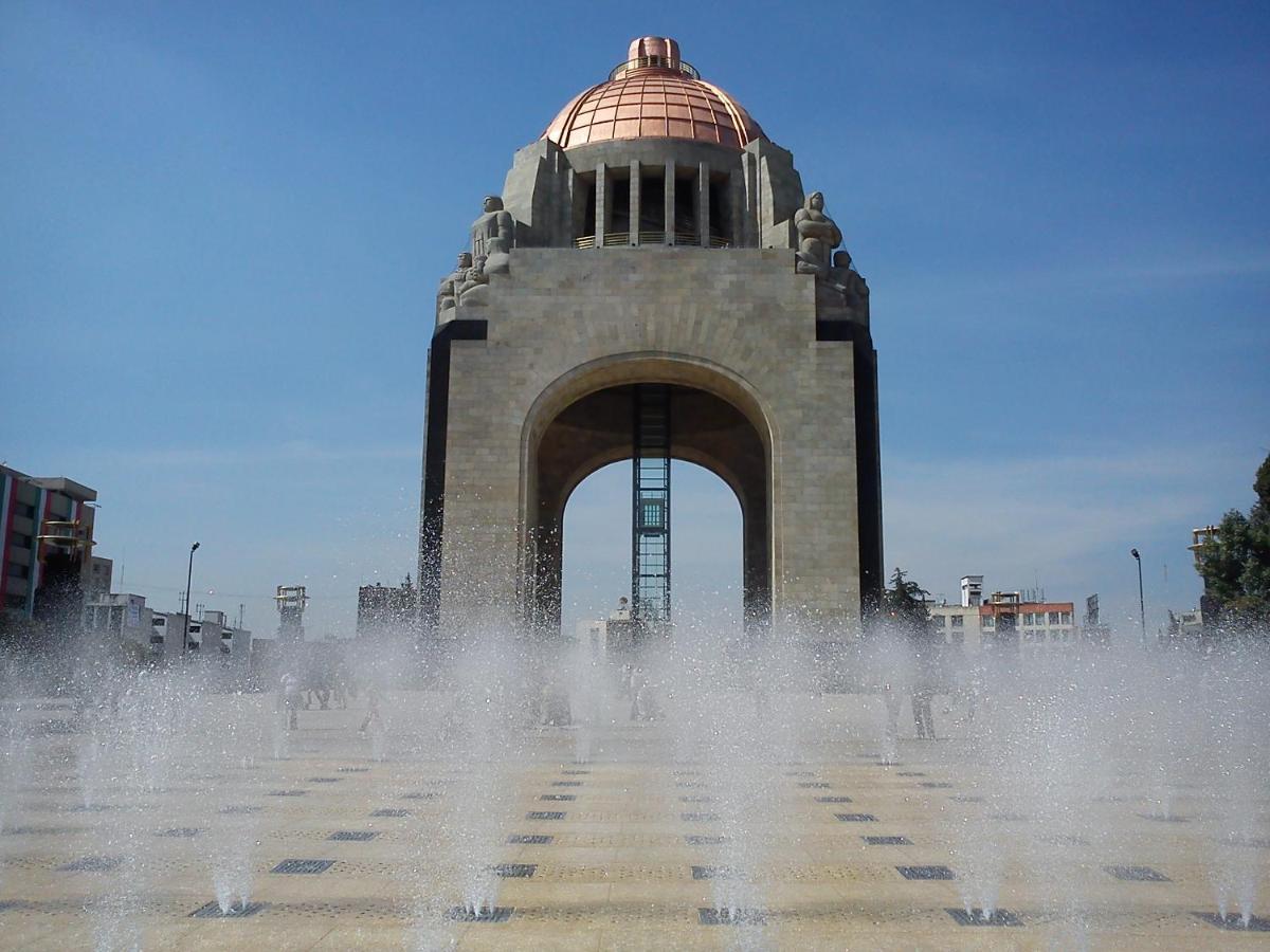 Palace 3* Mexico